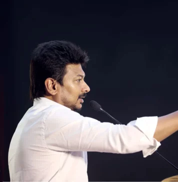 கர்நாடகாவிடம் நமக்கான நீரை வாங்க தவெக அரசு கவனம் செலுத்தவும் – உதயநிதி